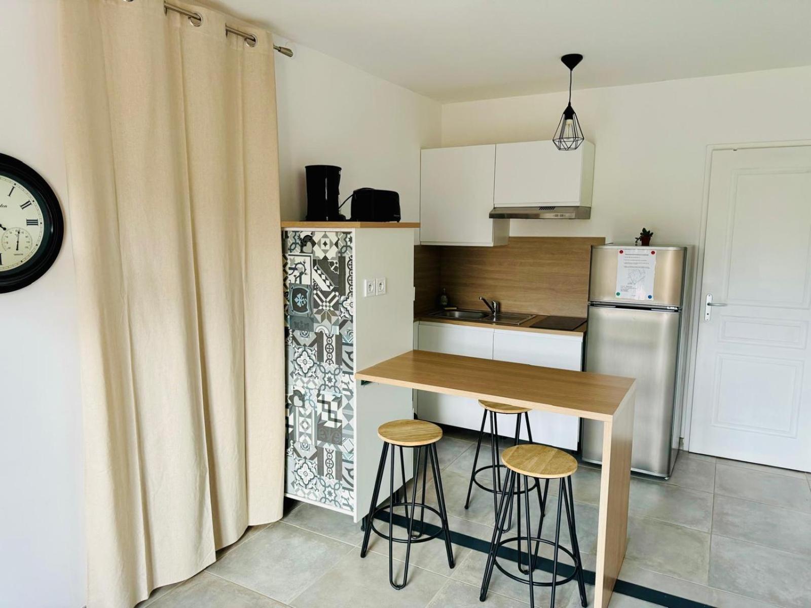 Studio avec extérieur ombragé Saint-Marcel-lès-Valence Exterior foto